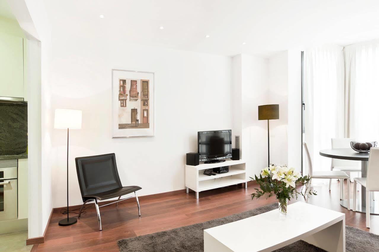Sleep Urgell By Stay Barcelona Ngoại thất bức ảnh