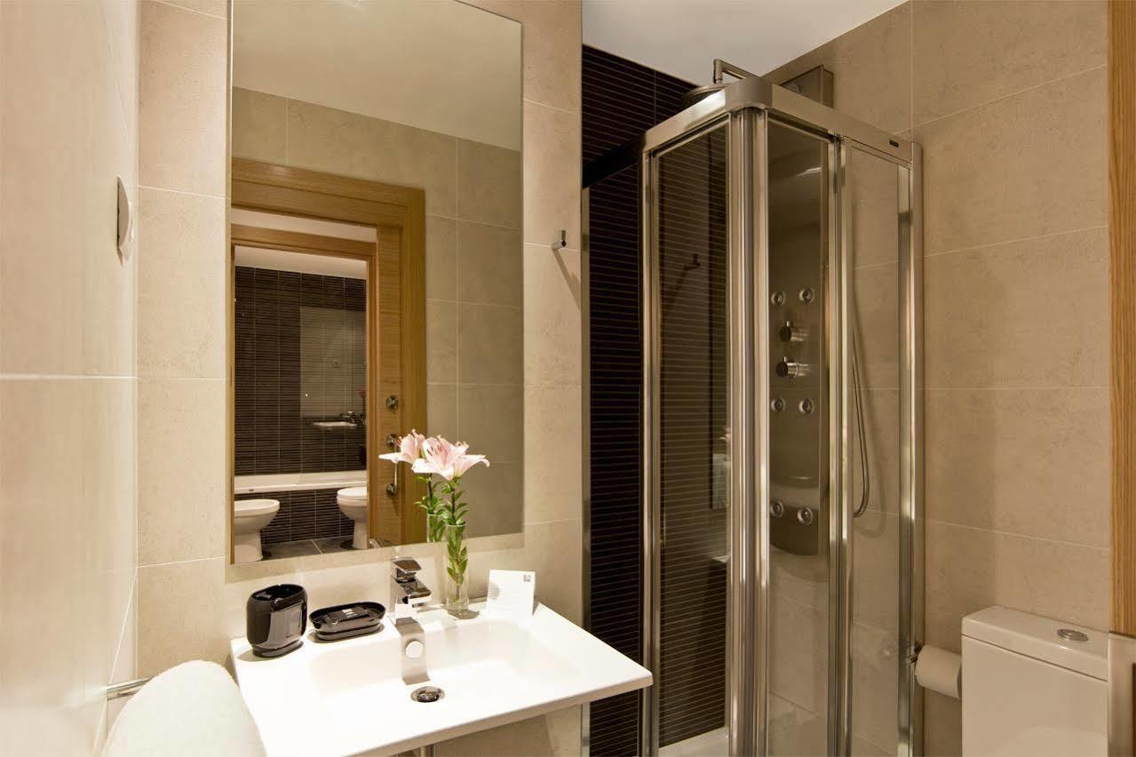Sleep Urgell By Stay Barcelona Ngoại thất bức ảnh
